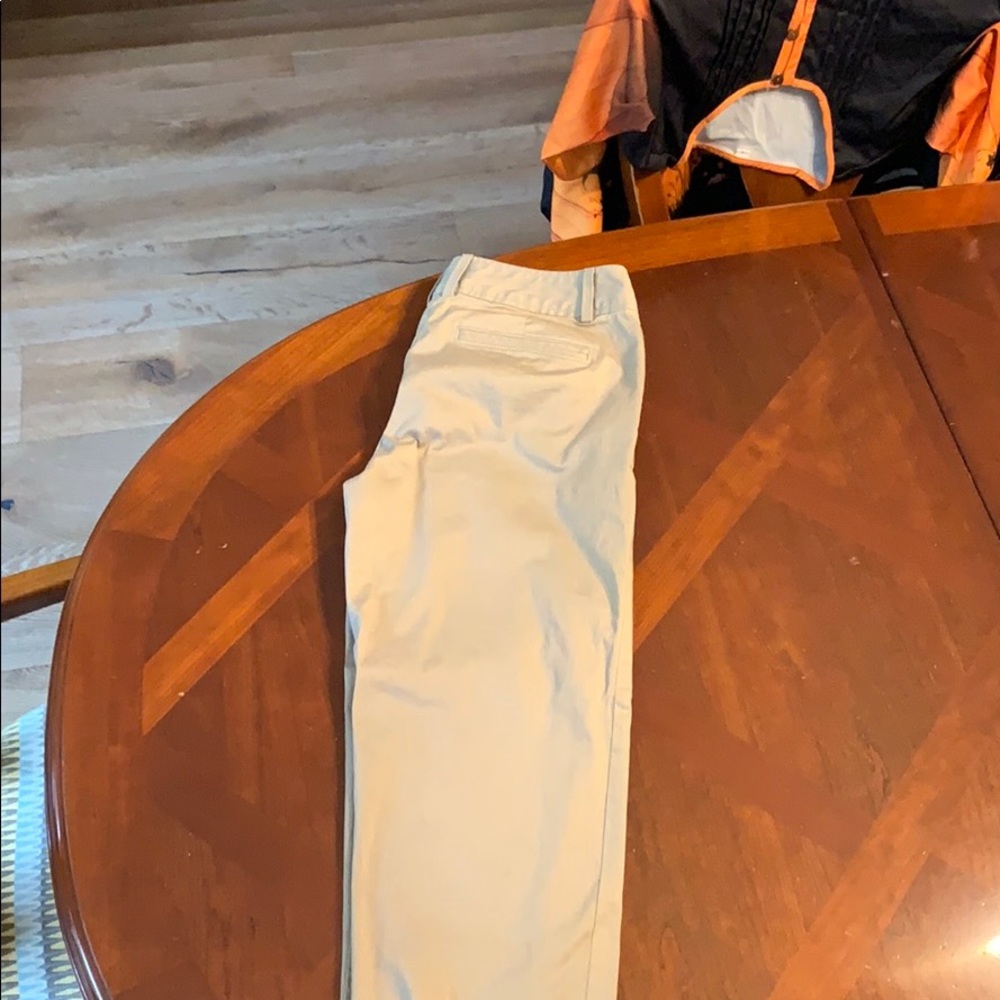 Cropped pants